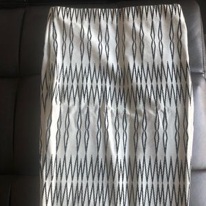 Zara + TRAFALUC RIBBED PENCIL SKIRT